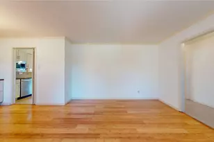 1915 Ashford Hollow Ln, Houston, TX 77077 - Photo 7