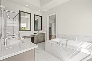 10902 Grove Tree Ln, Houston, TX 77043 - Photo 27