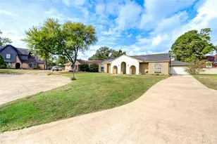 6430 Pirtlewood Cir, Houston, TX 77088 - Photo 3