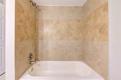 6430 Pirtlewood Circle, Houston, TX 77088 - Photo 37