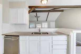 6430 Pirtlewood Cir, Houston, TX 77088 - Photo 29