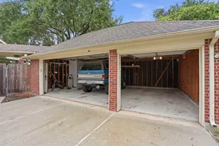 8603 Prelude Ct, Houston, TX 77040 - Photo 37
