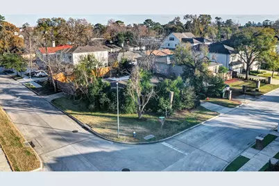 1524 Jacquelyn Drive, Houston, TX 77055 - Photo 3