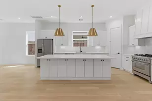 1005 Walton St, Houston, TX 77009 - Photo 13