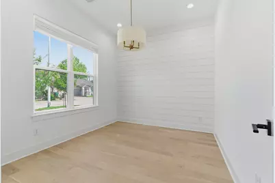 1005 Walton Street, Houston, TX 77009 - Photo 5