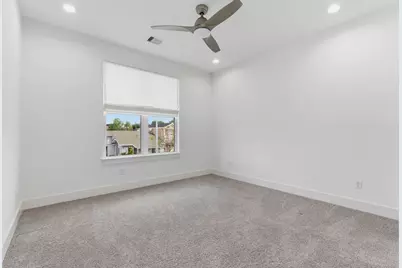 1005 Walton Street, Houston, TX 77009 - Photo 31