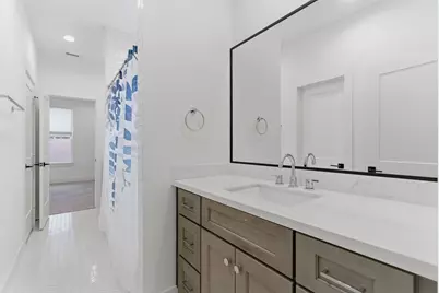 1005 Walton Street, Houston, TX 77009 - Photo 33