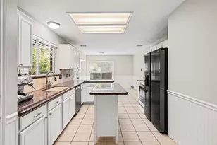 1418 Green Tree Dr, Tomball, TX 77375 - Photo 13