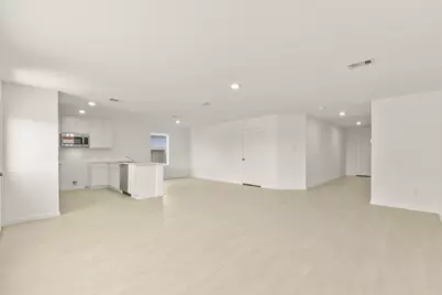 12403 Mountain Daisy Road, Houston, TX 77038 - Photo 9