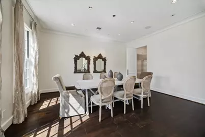 3738 Wickersham Ln, Houston, TX 77027 - Photo 3