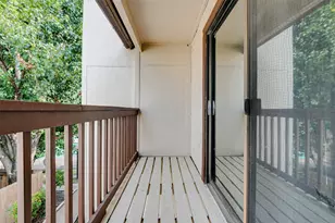 3915 Tanglewilde St, Houston, TX 77063 - Photo 15