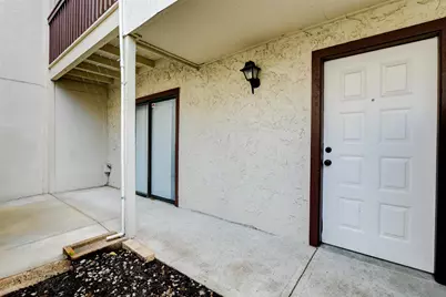 3915 Tanglewilde Street #3915, Houston, TX 77063 - Photo 17