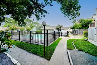 3915 Tanglewilde Street #3915, Houston, TX 77063 - Photo 15