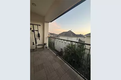 2717 Arabelle Grove, Houston, TX 77007 - Photo 15