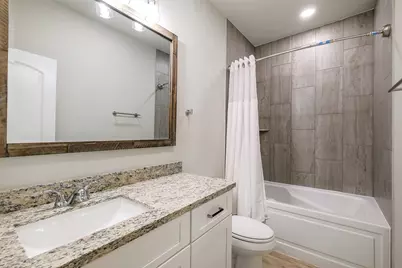 8326 Mariah Street #B, Houston, TX 77051 - Photo 11