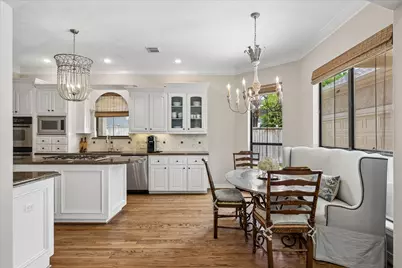 802 Anderson Street, Bellaire, TX 77401 - Photo 13