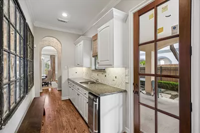 802 Anderson Street, Bellaire, TX 77401 - Photo 15