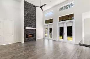 538 Magnolia Point Dr, Huffman, TX 77336 - Photo 5