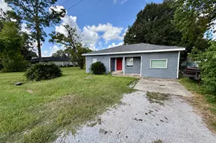 308 Bennett, West Columbia, TX 77486 - Photo 17