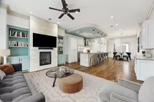 5214 Calle Cordoba Pl, Houston, TX 77007 - Photo 1