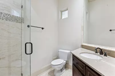 5214 Calle Cordoba Place, Houston, TX 77007 - Photo 29