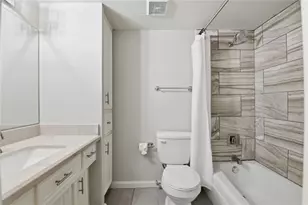 7535 Olympia Dr, Houston, TX 77063 - Photo 13