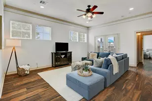 1834 Woodbend Village Ct, Houston, TX 77055 - Photo 9
