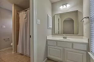 34 Pawprint Pl, The Woodlands, TX 77382 - Photo 29