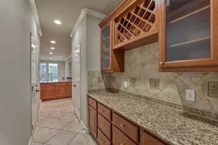 34 Pawprint Pl, The Woodlands, TX 77382 - Photo 7