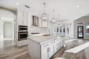 7714 Long Shadows Dr, Sugar Land, TX 77479 - Photo 11