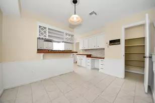 11411 Briar Forest Dr, Houston, TX 77077 - Photo 23
