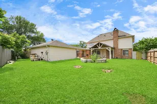 11411 Briar Forest Dr, Houston, TX 77077 - Photo 9