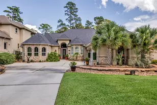 348 W Pines Dr, Montgomery, TX 77356 - Photo 1