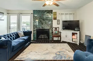 418 Garland Dr, Lake Jackson, TX 77566 - Photo 7