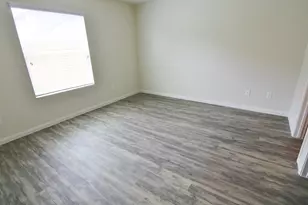 5450 Quail Cove Ln, Houston, TX 77053 - Photo 5