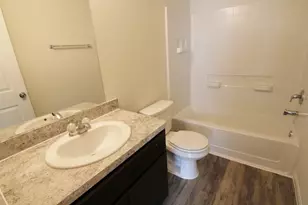 5450 Quail Cove Ln, Houston, TX 77053 - Photo 7