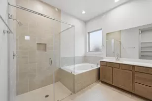 2830 Ametrine Dr, Iowa Colony, TX 77583 - Photo 31