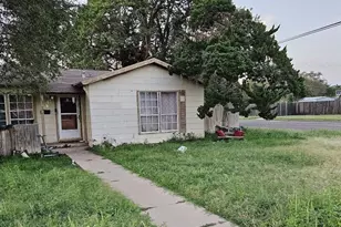 3802 32nd St, Lubbock, TX 79410 - Photo 3