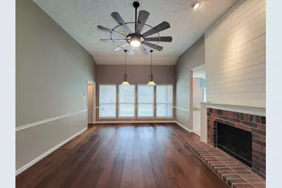 14407 Sun Harbor Drive, Houston, TX 77062 - Photo 7