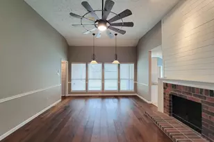 14407 Sun Harbor Dr, Houston, TX 77062 - Photo 7