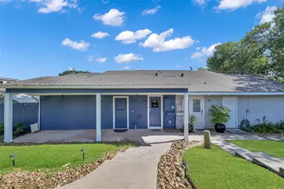 39 Lakeview Village, Conroe, TX 77356 - Photo 3