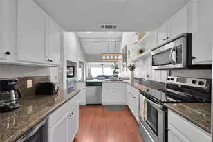 39 Lakeview Village, Conroe, TX 77356 - Photo 5