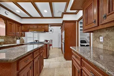 14819 Alderwick Drive, Sugar Land, TX 77498 - Photo 23