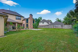 14819 Alderwick Dr, Sugar Land, TX 77498 - Photo 49