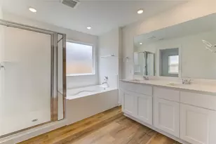 9027 Rose Water Trl, Iowa Colony, TX 77583 - Photo 33