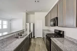 2009 Cedar Br Dr, Conroe, TX 77306 - Photo 11