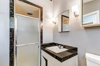 5519 Burlinghall Drive, Houston, TX 77035 - Photo 9