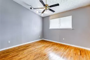 5519 Burlinghall Dr, Houston, TX 77035 - Photo 11