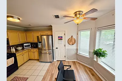 1015 Green Meadow Street, Beaumont, TX 77706 - Photo 11