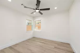 1003 Claxton St, Houston, TX 77087 - Photo 15